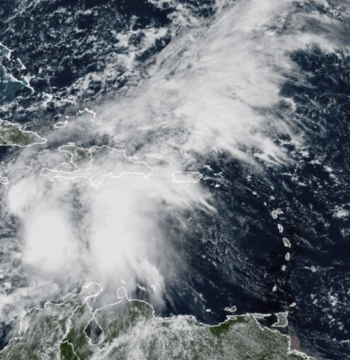 Tormenta Melissa se mueve a 4 kilómetros por hora; más lenta que una persona viajando en bicicleta